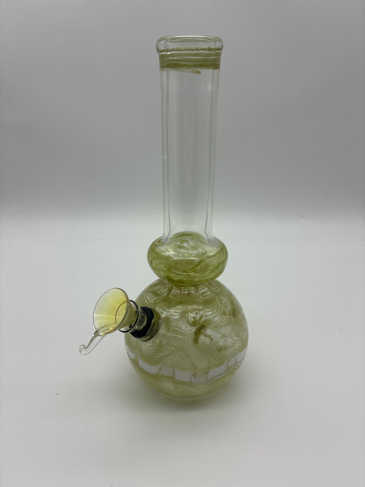 9” Beaker-Bulb Style Water Pipe with Pull Bowl